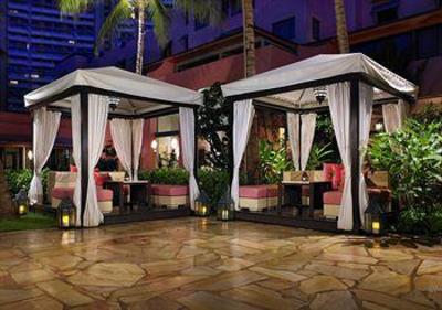 фото отеля The Royal Hawaiian, a Luxury Collection Resort