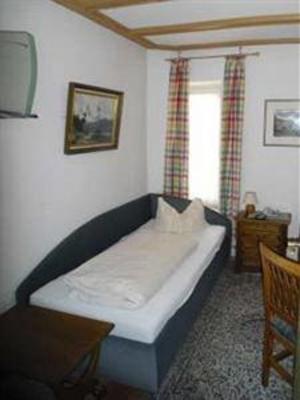 фото отеля Haus Hohenzollern Hotel-Garni