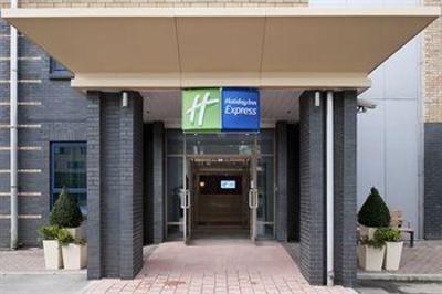 фото отеля Holiday Inn Express Leeds City Centre-Armouries
