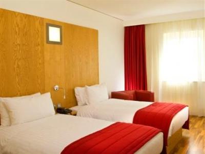 фото отеля Ramada Encore Belfast City Centre
