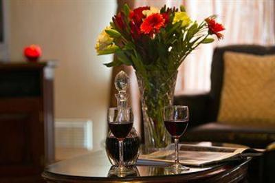 фото отеля Woodlawn Guesthouse Bed and Breakfast Killarney