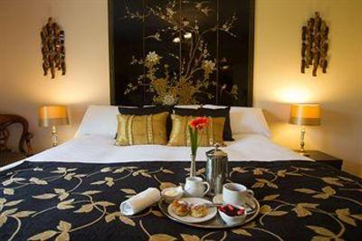 фото отеля Woodlawn Guesthouse Bed and Breakfast Killarney