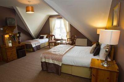 фото отеля Woodlawn Guesthouse Bed and Breakfast Killarney