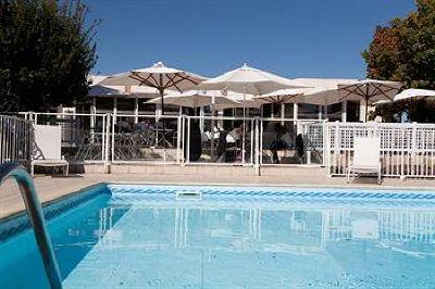 фото отеля Golden Tulip Troyes