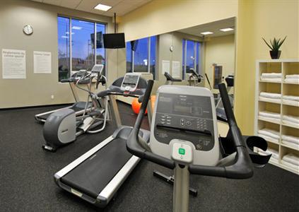 фото отеля Holiday Inn Express Hotel & Suites Montreal Airport