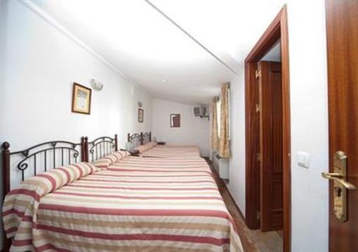 фото отеля Hotel San Cayetano