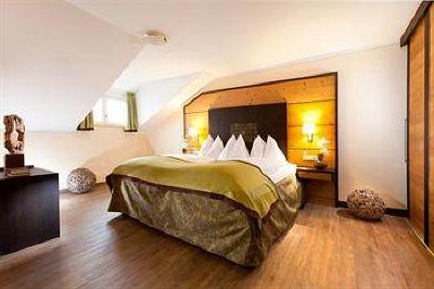 фото отеля Hotel Sommer Füssen
