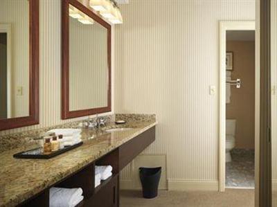 фото отеля Sheraton Suites Akron/Cuyahoga Falls