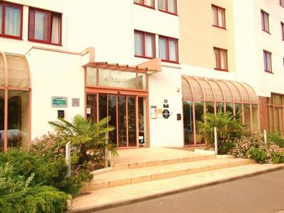 фото отеля Brit Hotel Amandine