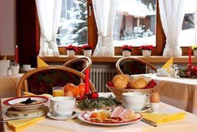 фото отеля Hotel Garni Klausnerhof