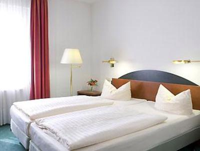 фото отеля Mercure Hotel Greifswald Am Gorzberg