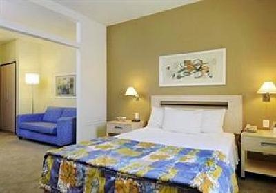 фото отеля Comfort Suites Campinas