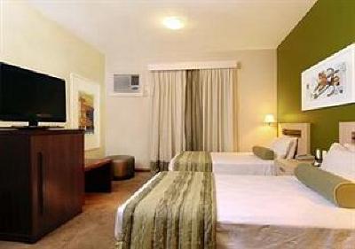 фото отеля Comfort Suites Campinas