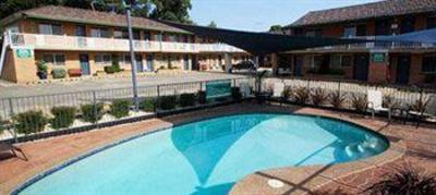 фото отеля Narellan Motor Inn