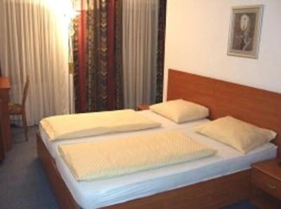 фото отеля Hotel am Festspielhaus Bayerischer Hof