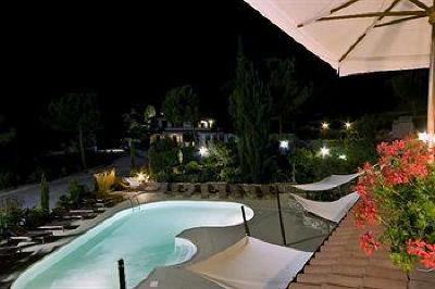 фото отеля Ni Hotel El Patio