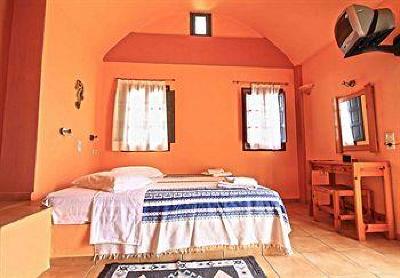 фото отеля Mero Vigla Apartments Imerovigli