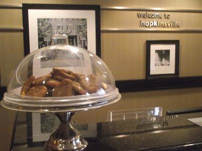 фото отеля Hampton Inn & Suites Hopkinsville
