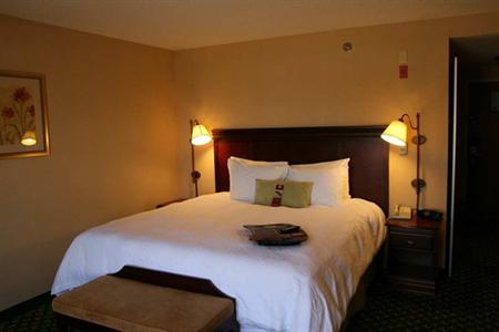 фото отеля Hampton Inn & Suites Hopkinsville