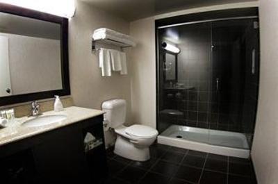 фото отеля Victoria Inn Brandon