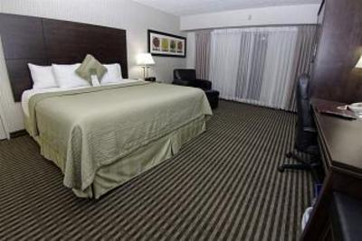 фото отеля Victoria Inn Brandon