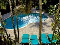 Crane's BeachHouse Hotel & Tiki Bar