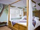 фото отеля Crane's BeachHouse Hotel & Tiki Bar