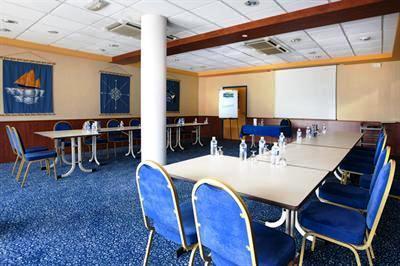фото отеля Brit Hotel Le Transat