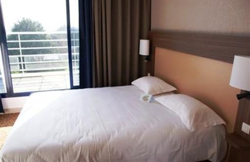 фото отеля Brit Hotel Le Transat