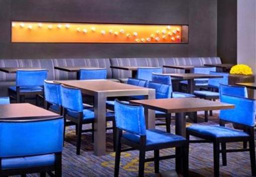фото отеля Courtyard by Marriott Wilmington Downtown