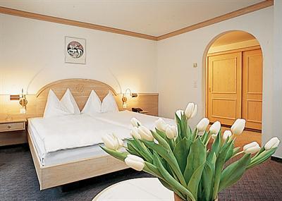 фото отеля Post Hotel Sils-Maria