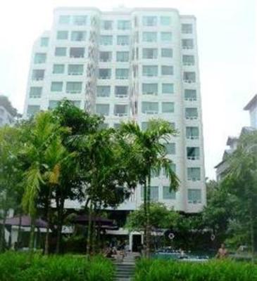 фото отеля Ramada Hotel & Suites Bangkok