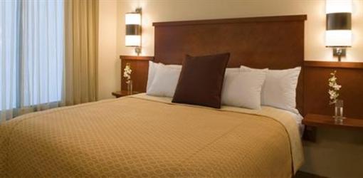 фото отеля Hyatt Place Coconut Point