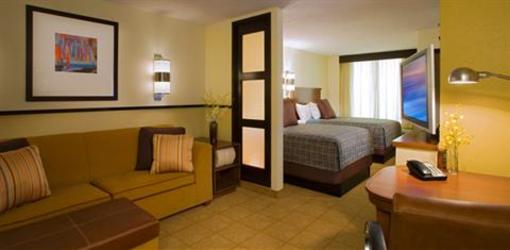 фото отеля Hyatt Place Coconut Point
