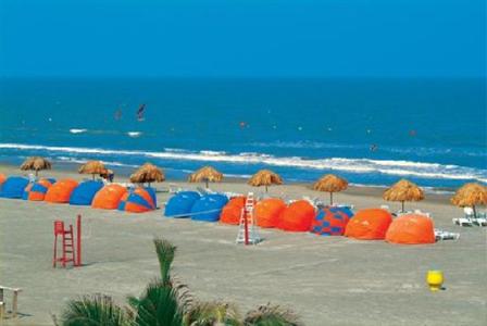 фото отеля Las Americas Casa De Playa
