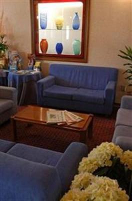 фото отеля Hotel Cristallo Castel d'Azzano