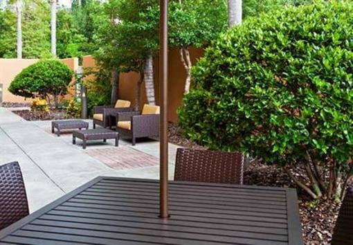 фото отеля Courtyard Tampa Brandon
