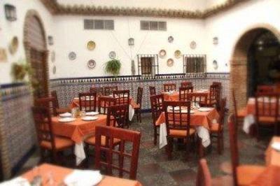 фото отеля Hostal El Triunfo
