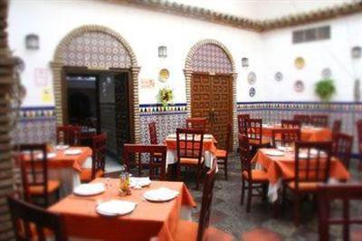 фото отеля Hostal El Triunfo