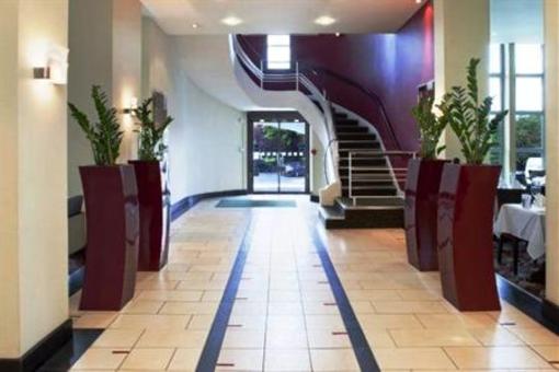 фото отеля Holiday Inn Airport  Birmingham
