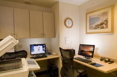 фото отеля Hilton Garden Inn Portland Downtown Waterfront