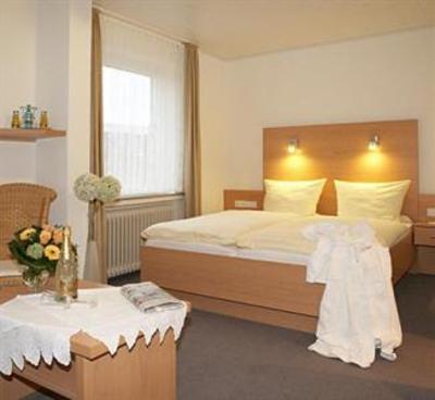 фото отеля Friesen Hotel