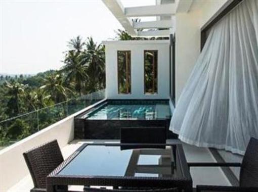 фото отеля Tropical Sea View Residence