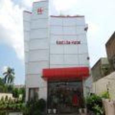 фото отеля East Lite Hotel
