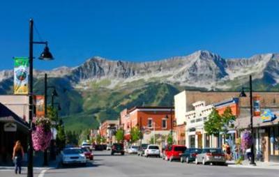 фото отеля Cornerstone Lodge at Fernie Alpine Resort