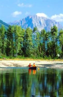 фото отеля Cornerstone Lodge at Fernie Alpine Resort