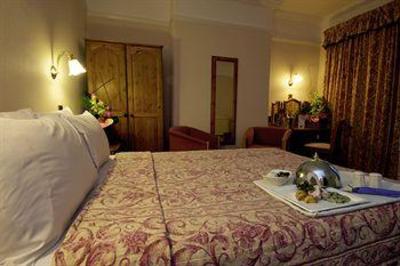 фото отеля Hotel Rembrandt Weymouth