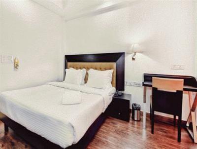 фото отеля Hotel Jasola 91