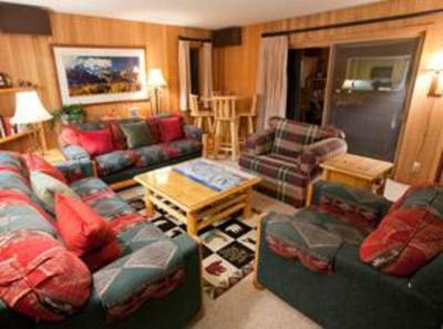 фото отеля Teton Village Rendezvous Mountain Rentals