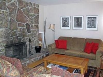 фото отеля Teton Village Rendezvous Mountain Rentals